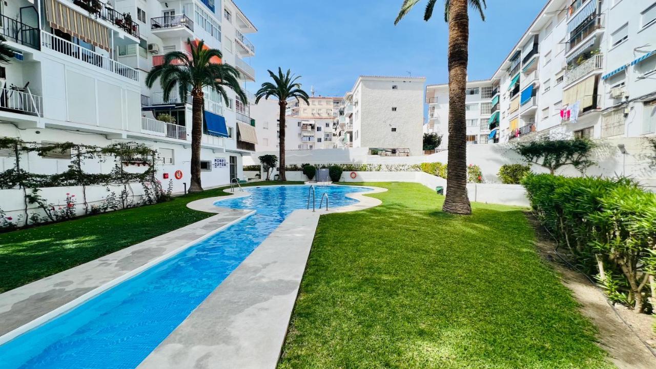 Apartamento Caleta Centro De Nerja - South Costa Bagian luar foto
