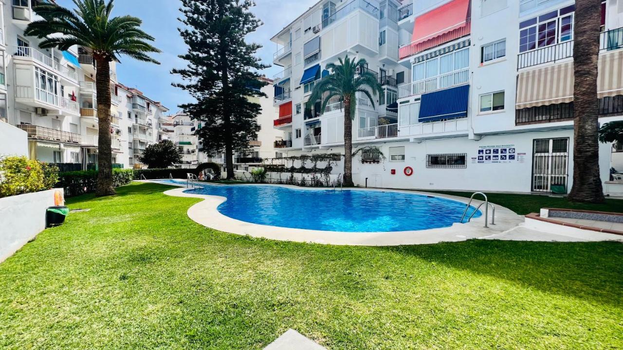 Apartamento Caleta Centro De Nerja - South Costa Bagian luar foto